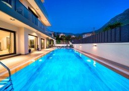 Villa AZUREA