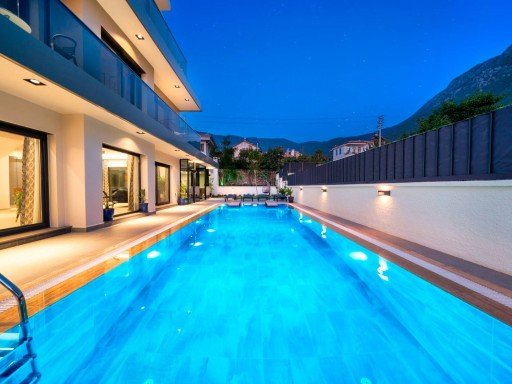 Villa AZUREA