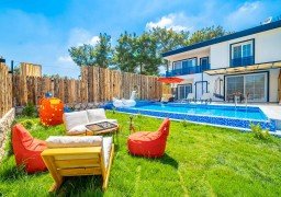Villa MYSTA